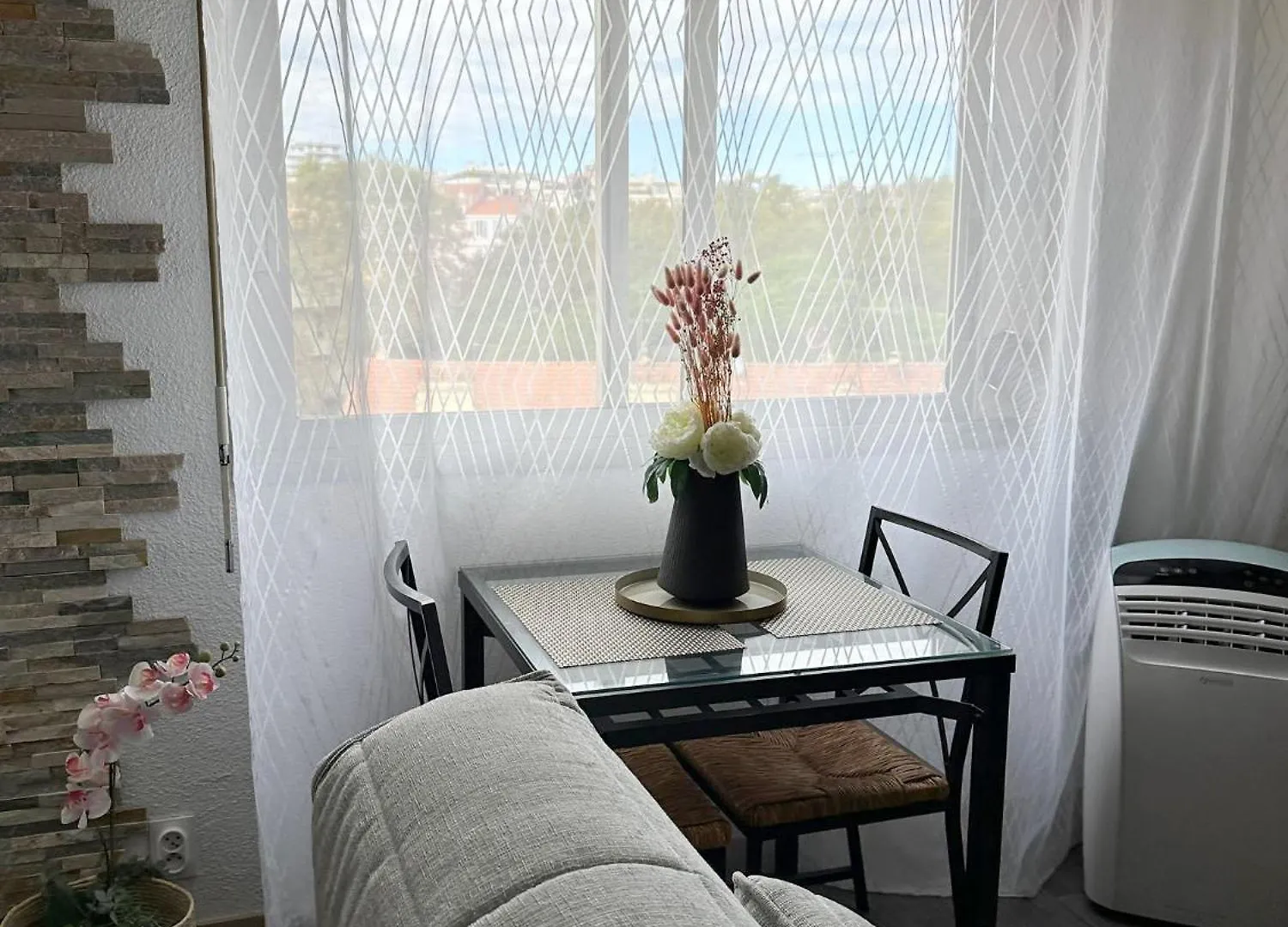 Cet Ete A Cannes, Studio Cosy A 8' De La Croisette Cannes